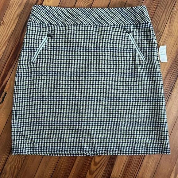 Talbots Skirt - Picture 3 of 9